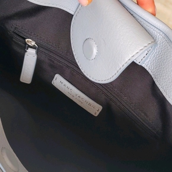 Marc Jacobs Empire City Leather Tote Used Light Blue - Picture 5 of 8